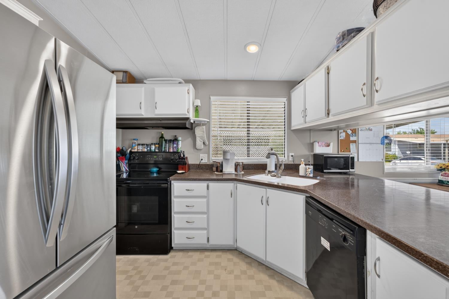 3120 Live Oak Boulevard 84