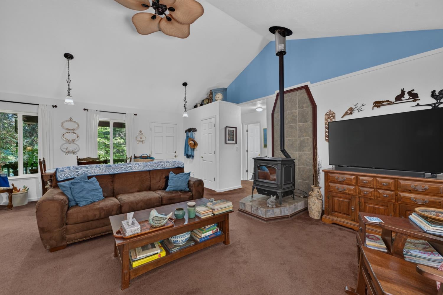17089 Whispering Pines Way