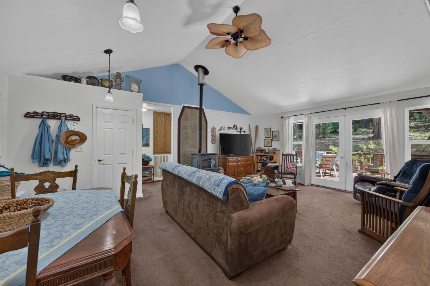 17089 Whispering Pines Way