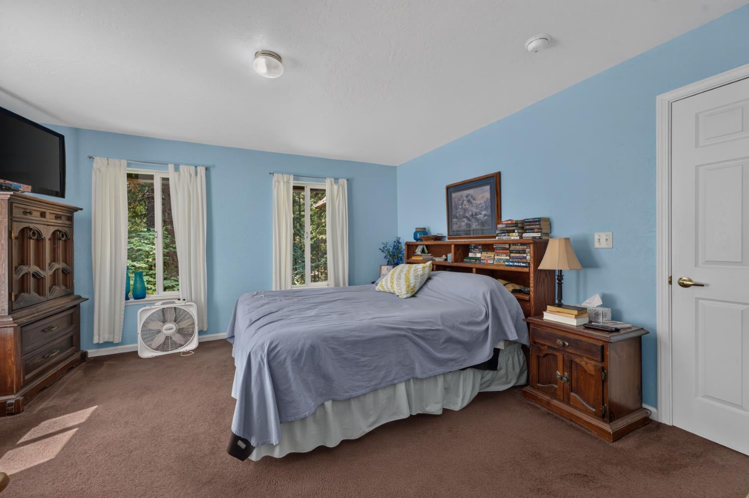 17089 Whispering Pines Way