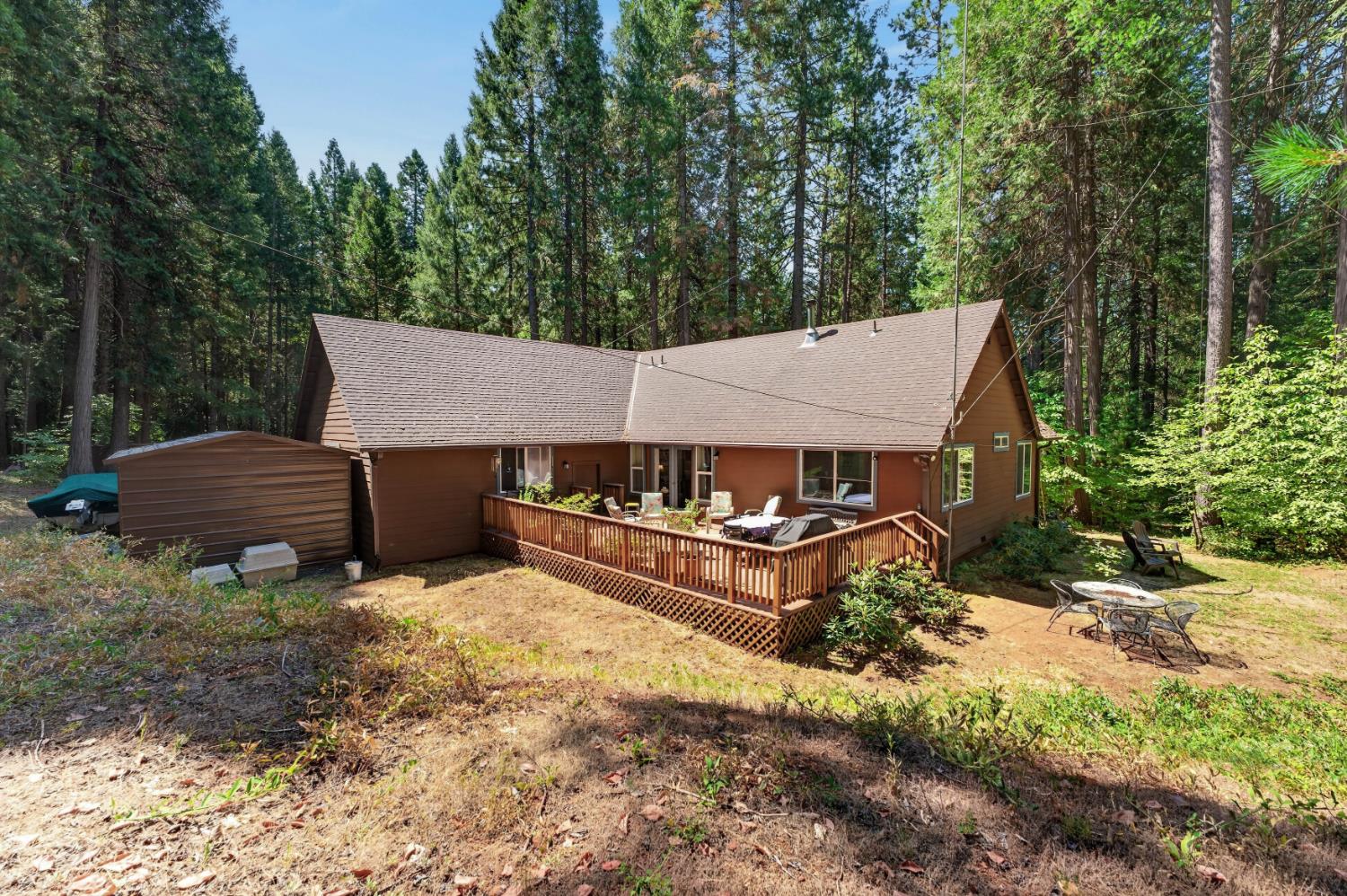 17089 Whispering Pines Way