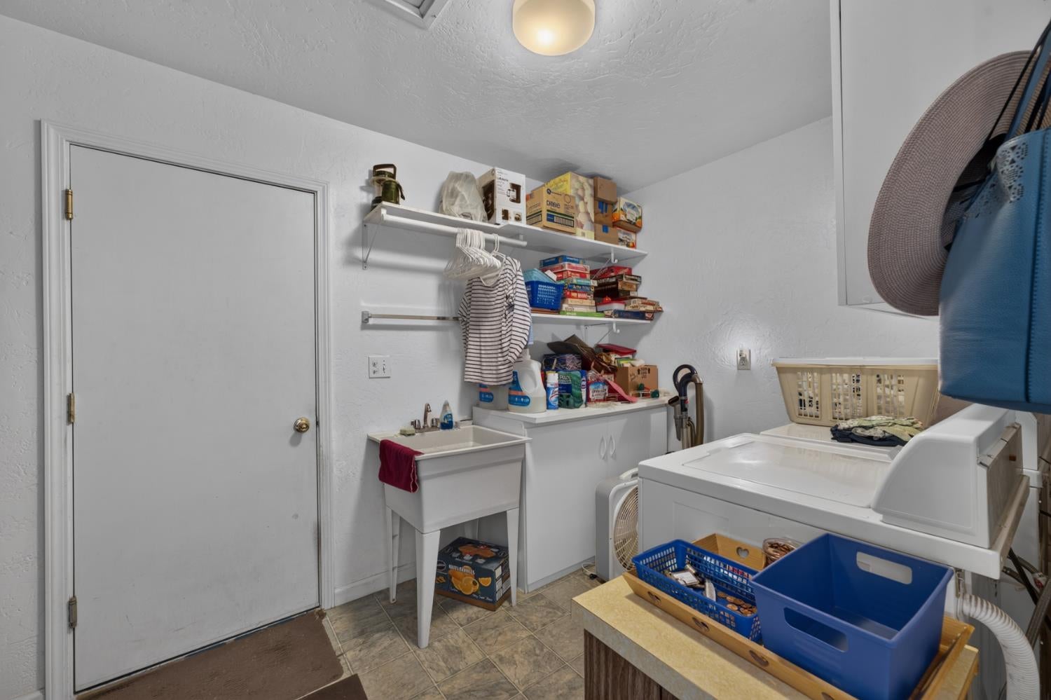 17089 Whispering Pines Way