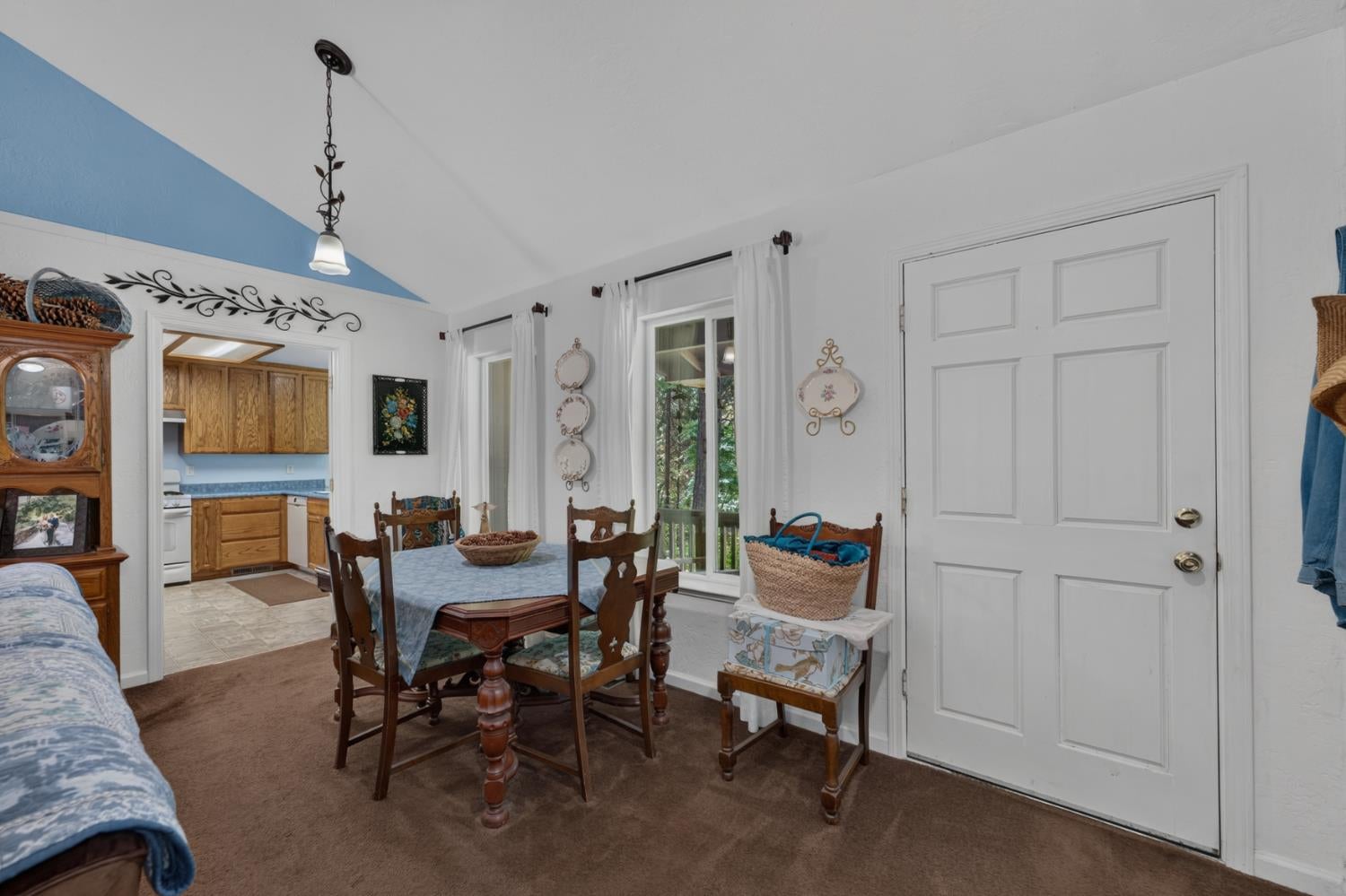 17089 Whispering Pines Way