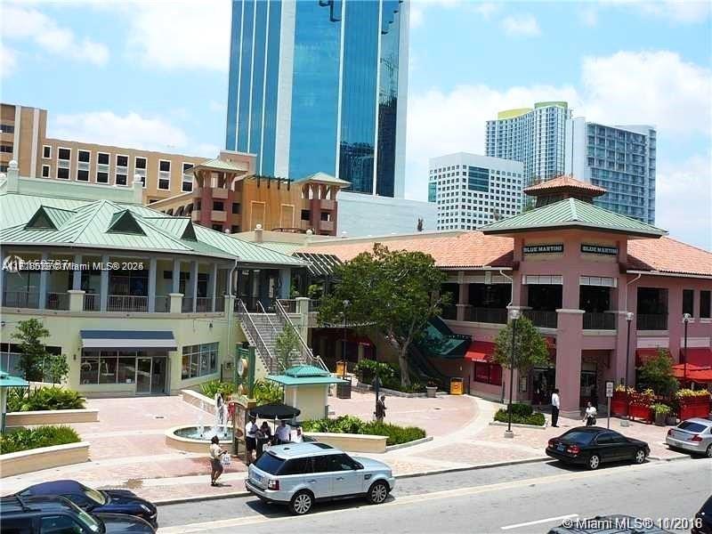 999 SW 1st Ave # 2115