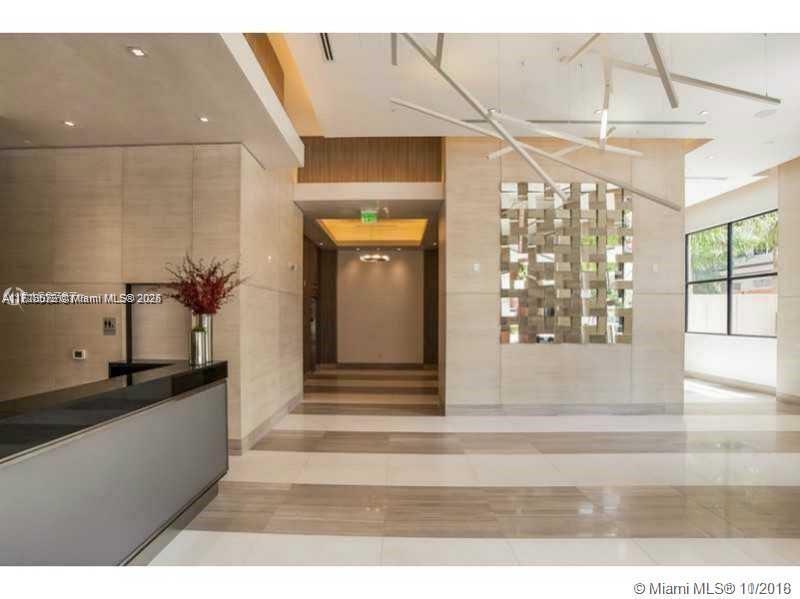 999 SW 1st Ave # 2115
