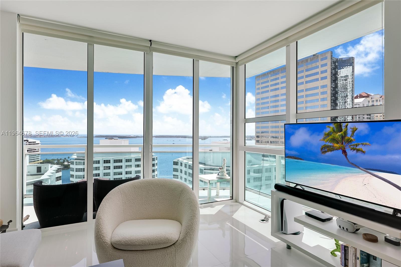 950 Brickell Bay Dr # 2211