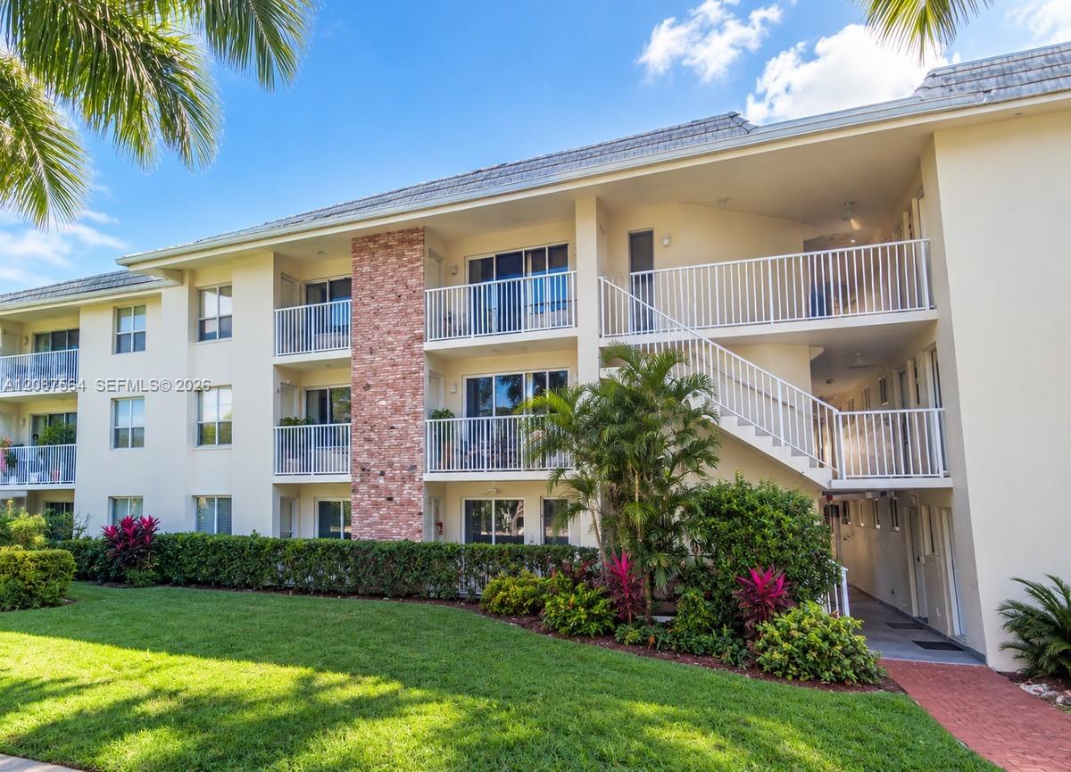 240 Galen Dr # 110