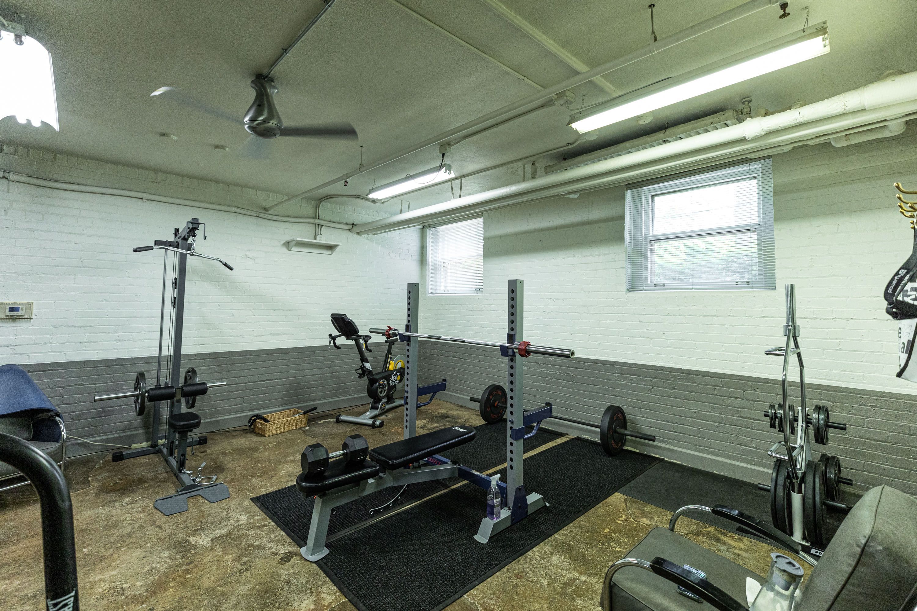 327 SOUTHFIELD Road Unit: 2BS