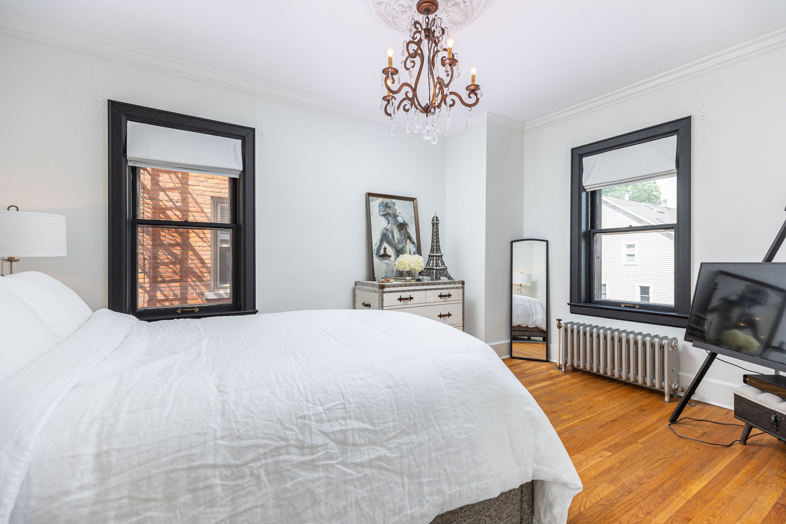 327 SOUTHFIELD Road Unit: 2BS