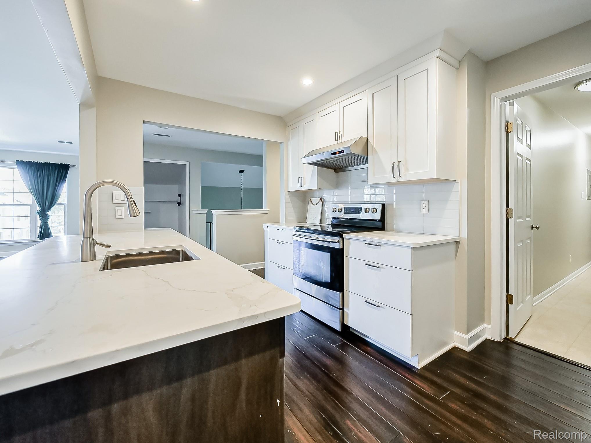 1850 Flagstone Circle