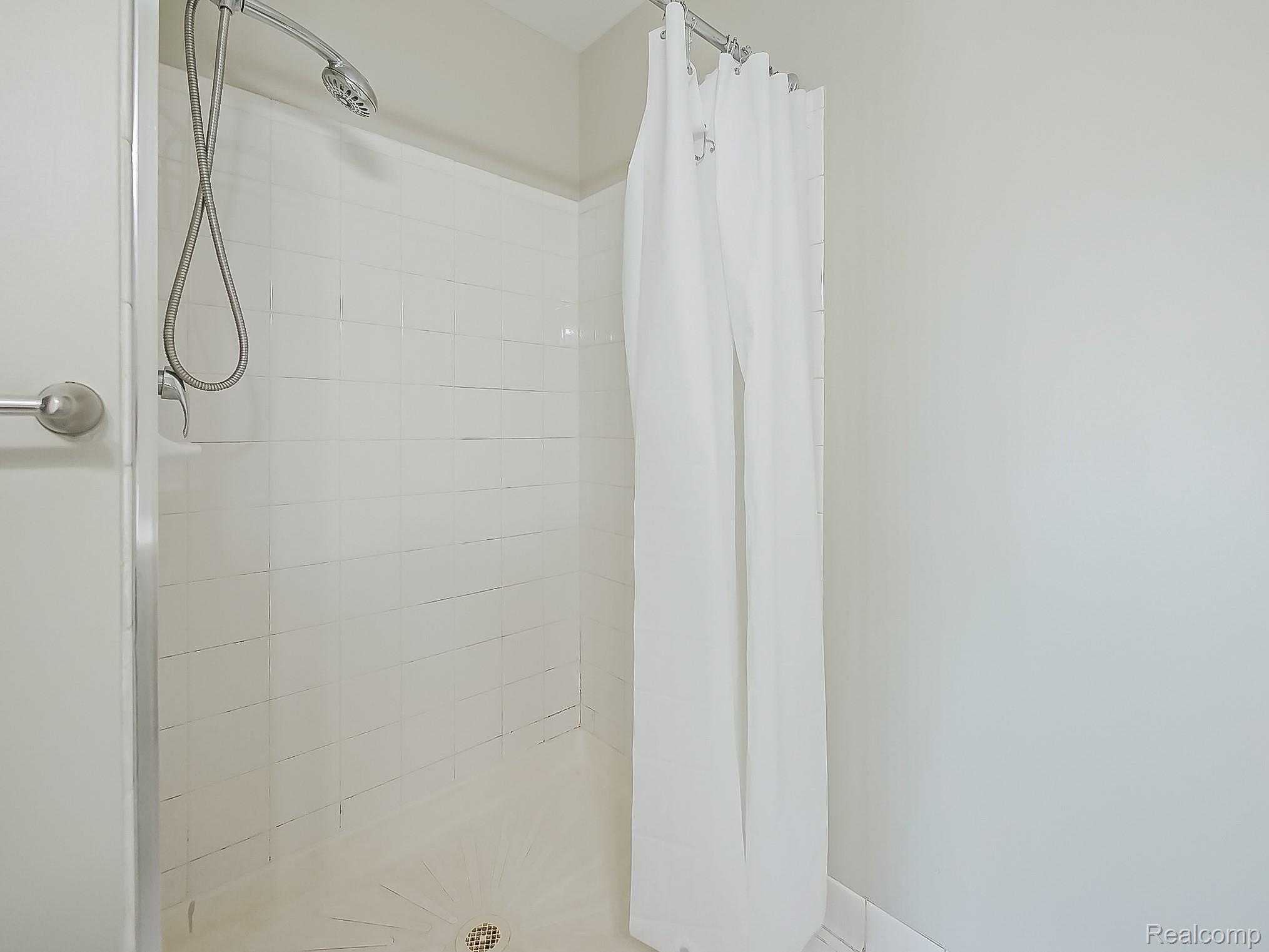 1850 Flagstone Circle