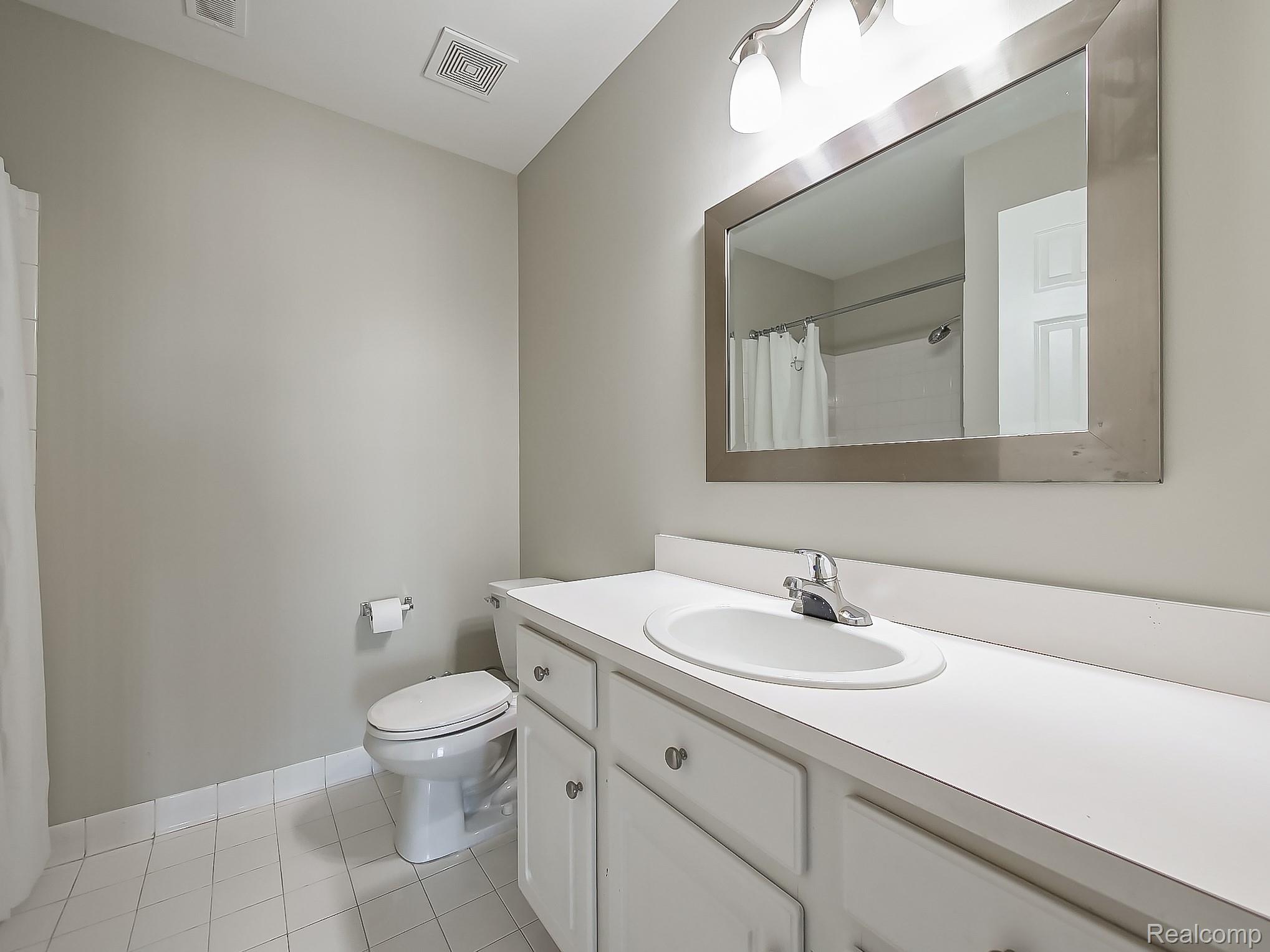 1850 Flagstone Circle