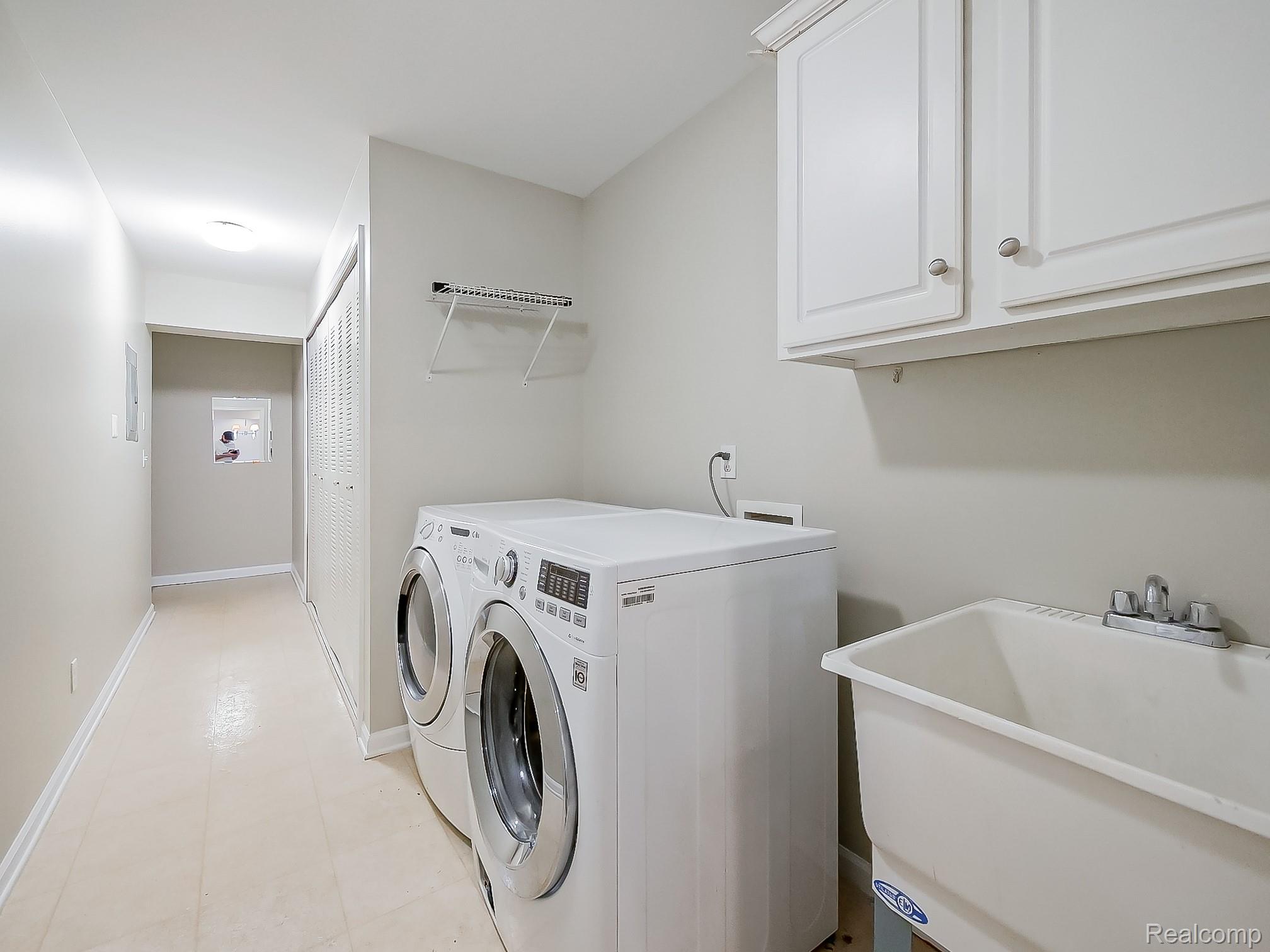 1850 Flagstone Circle