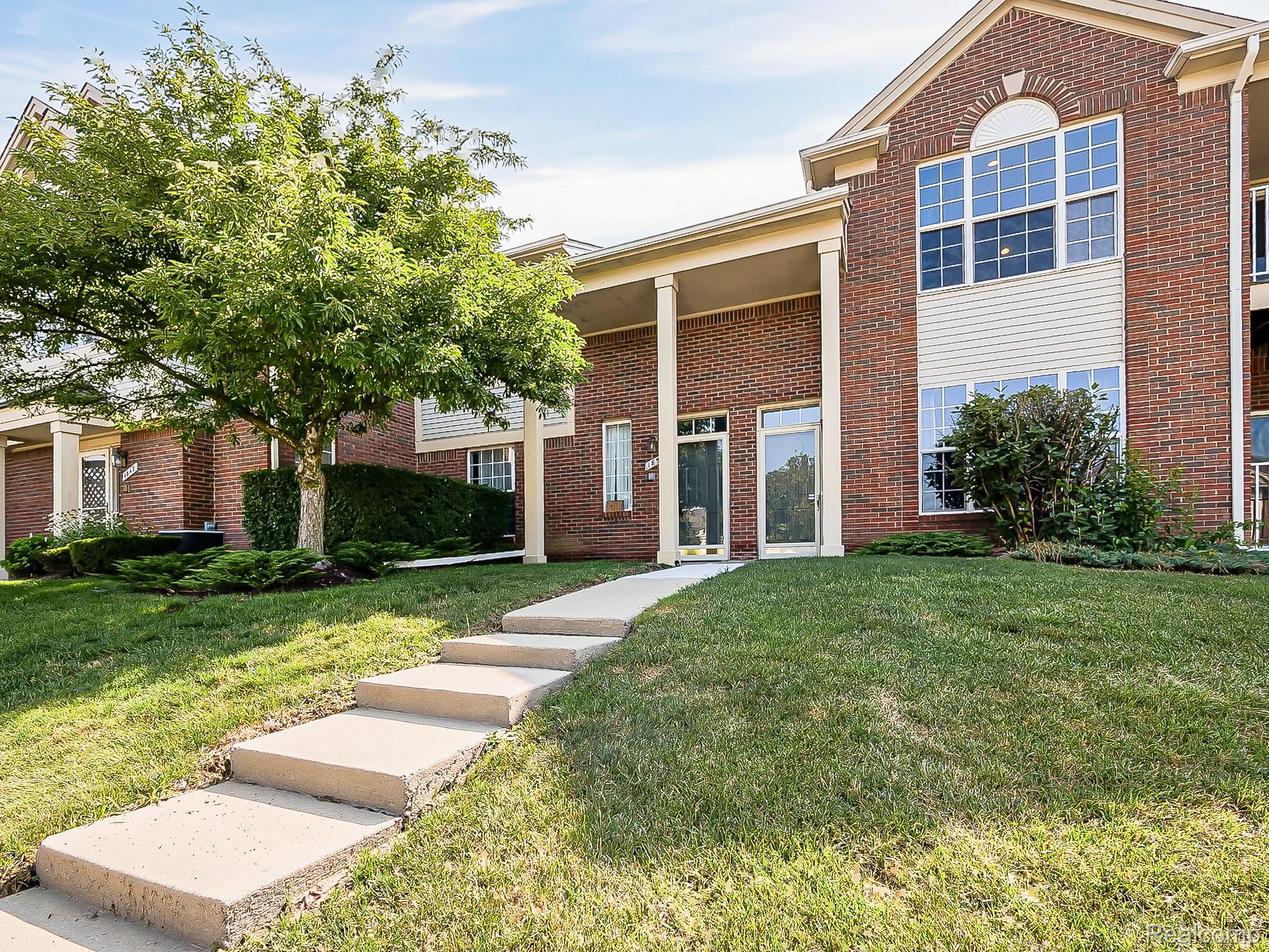 1850 Flagstone Circle