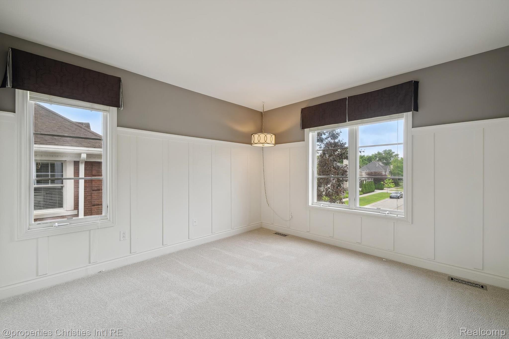 1387 Pierce Street