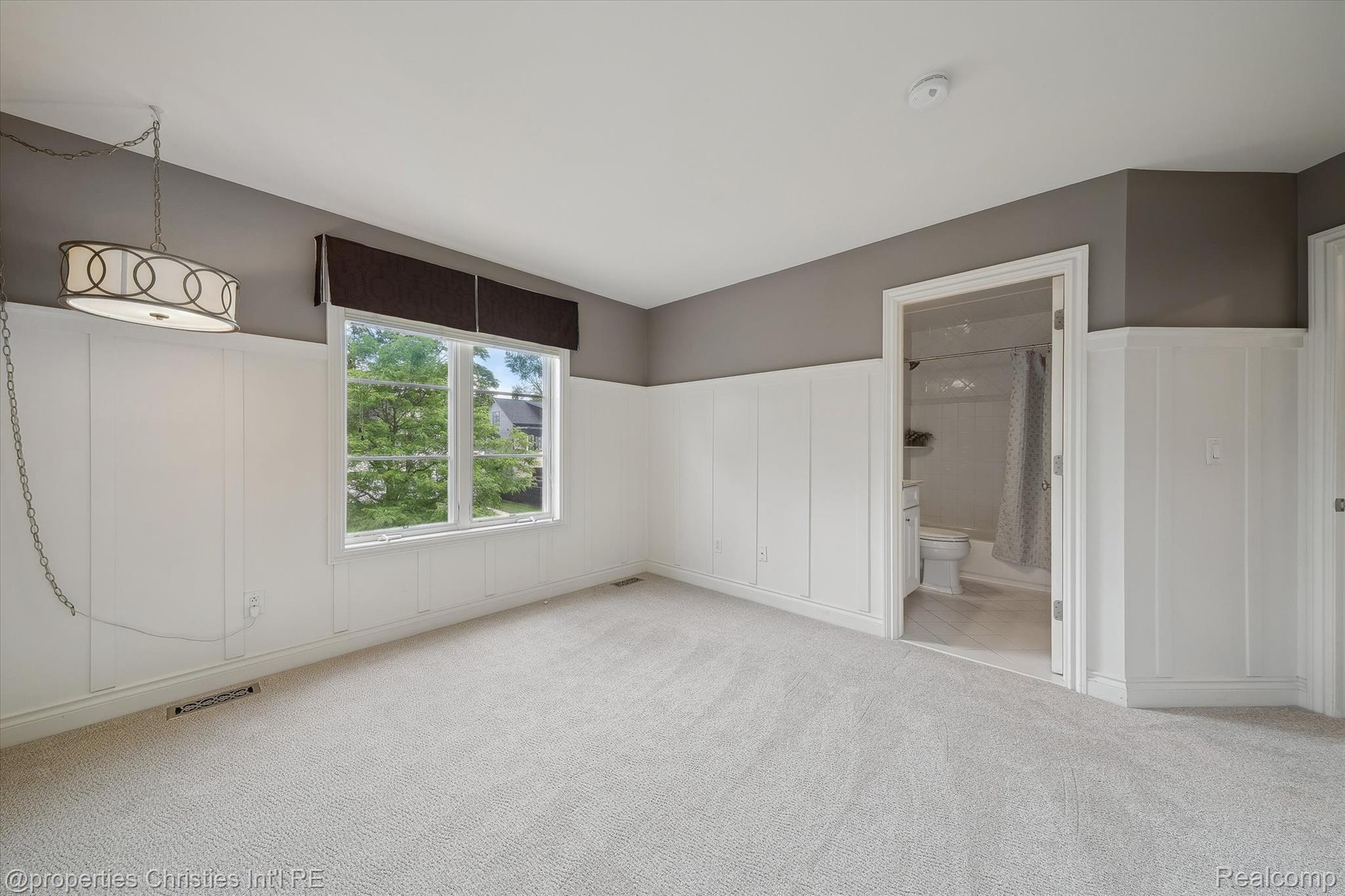 1387 Pierce Street