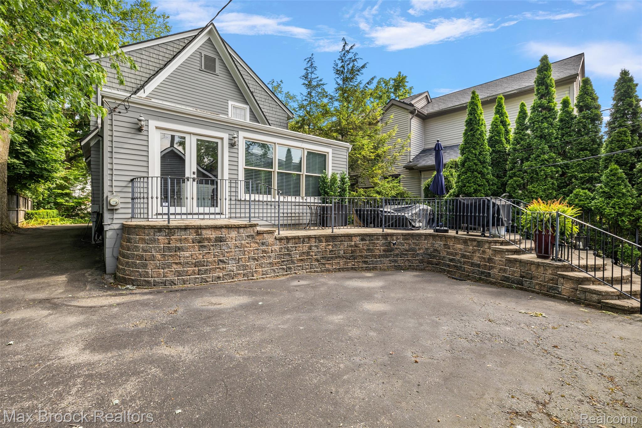 504 Landon Street
