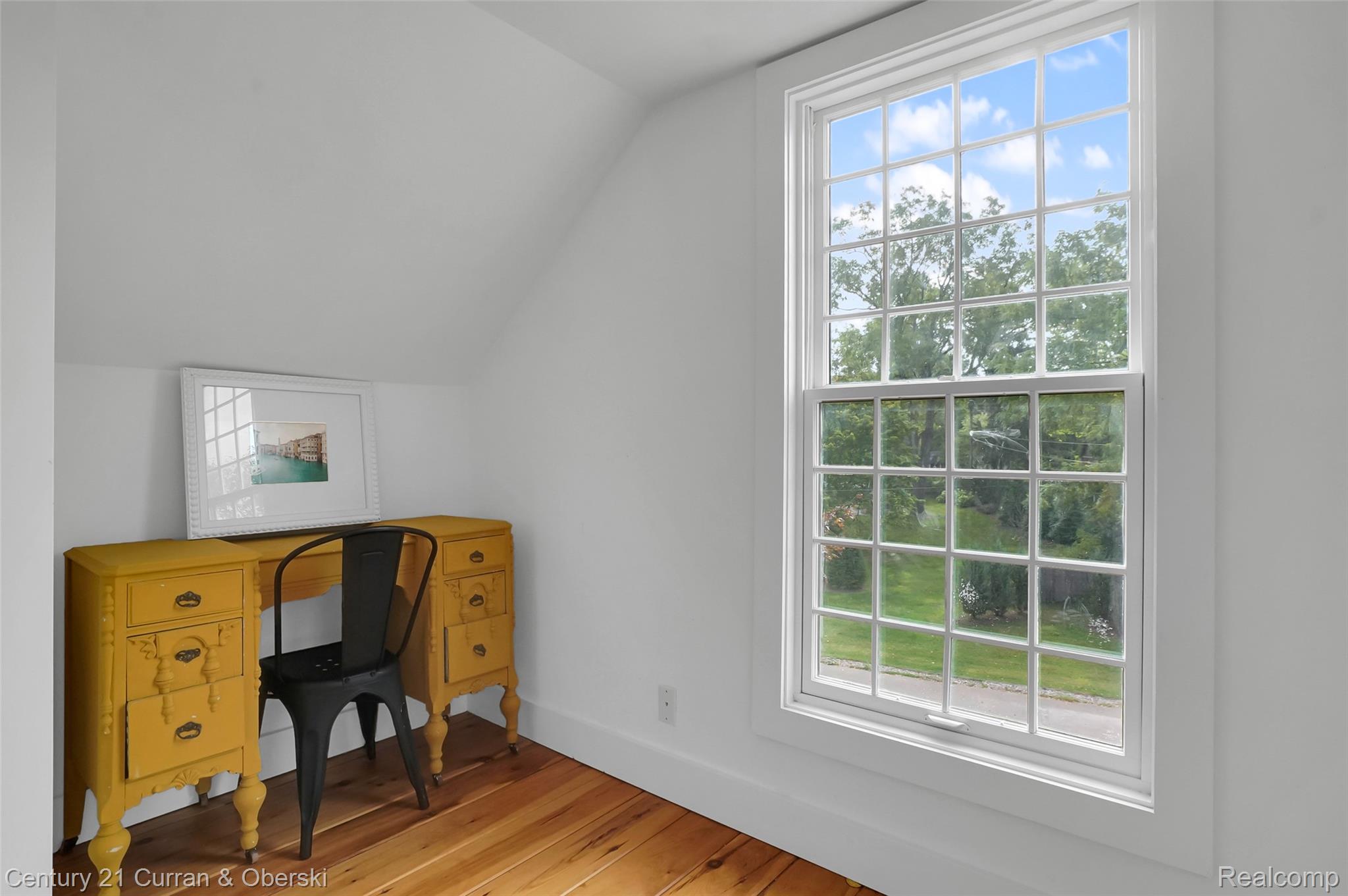 90 E Washington Street