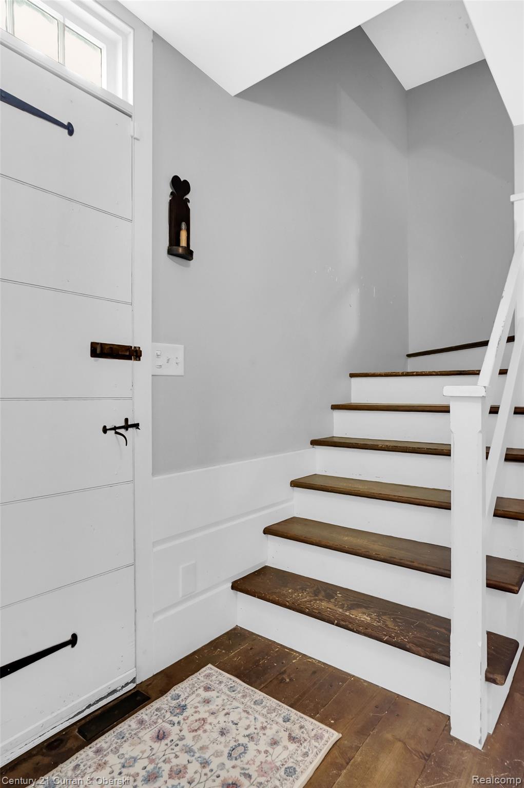 90 E Washington Street