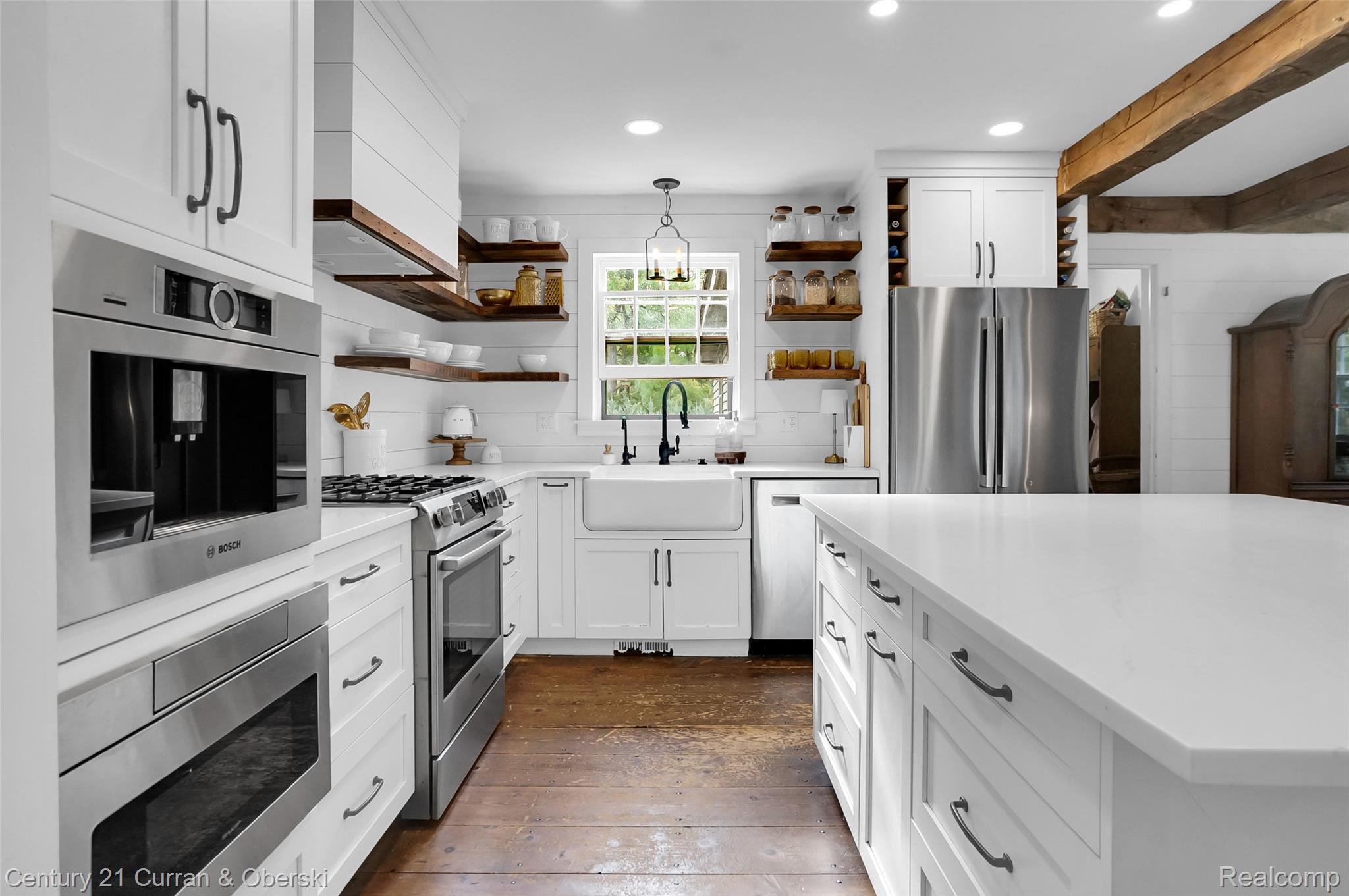 90 E Washington Street