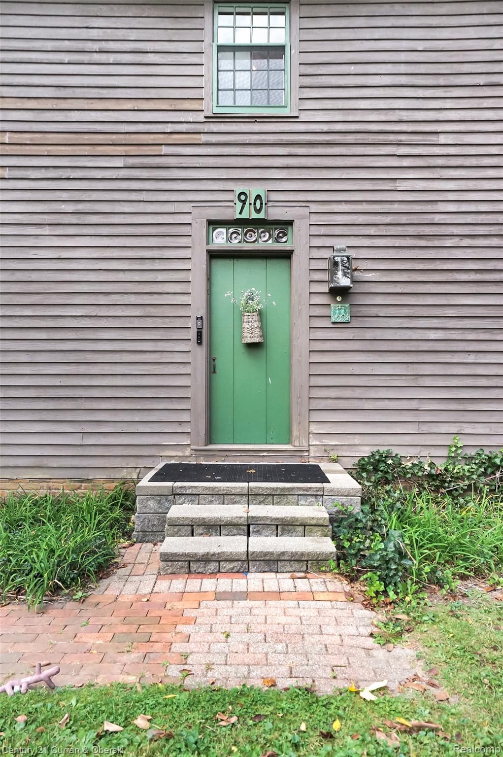 90 E Washington Street