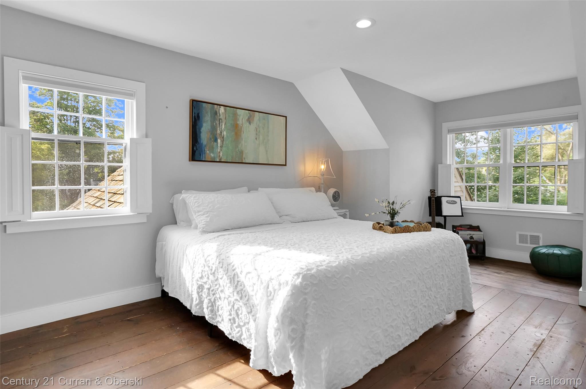 90 E Washington Street