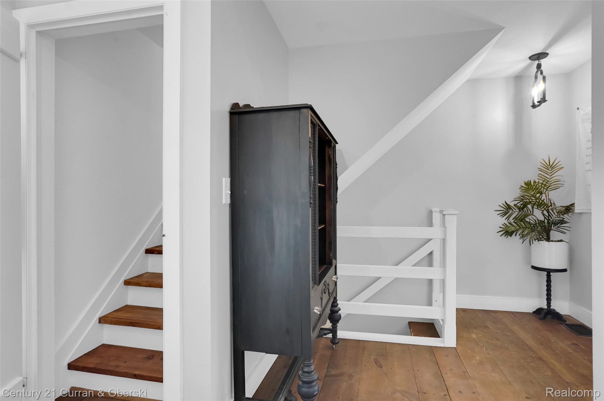 90 E Washington Street