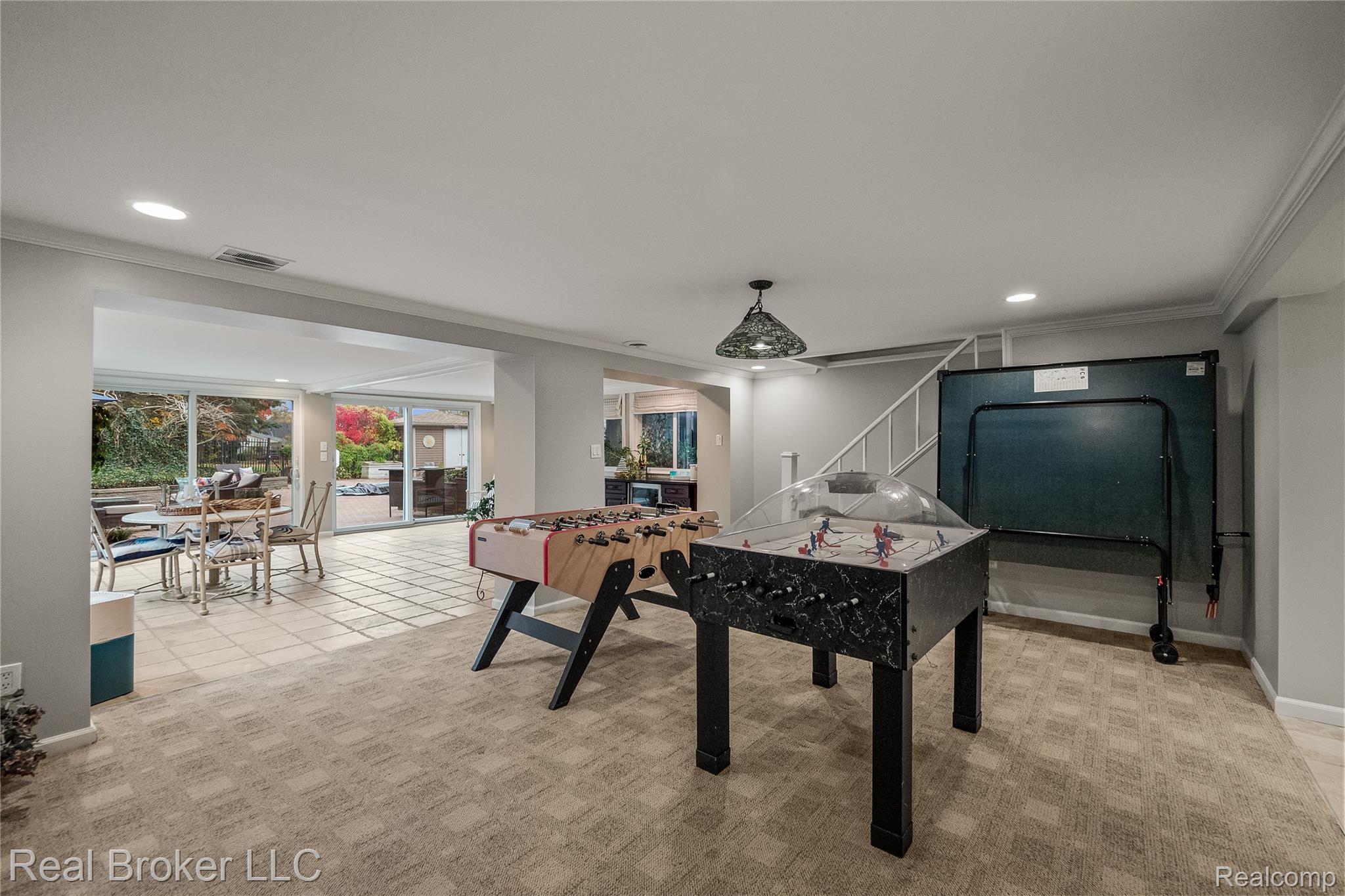 7357 W Greenwich Drive