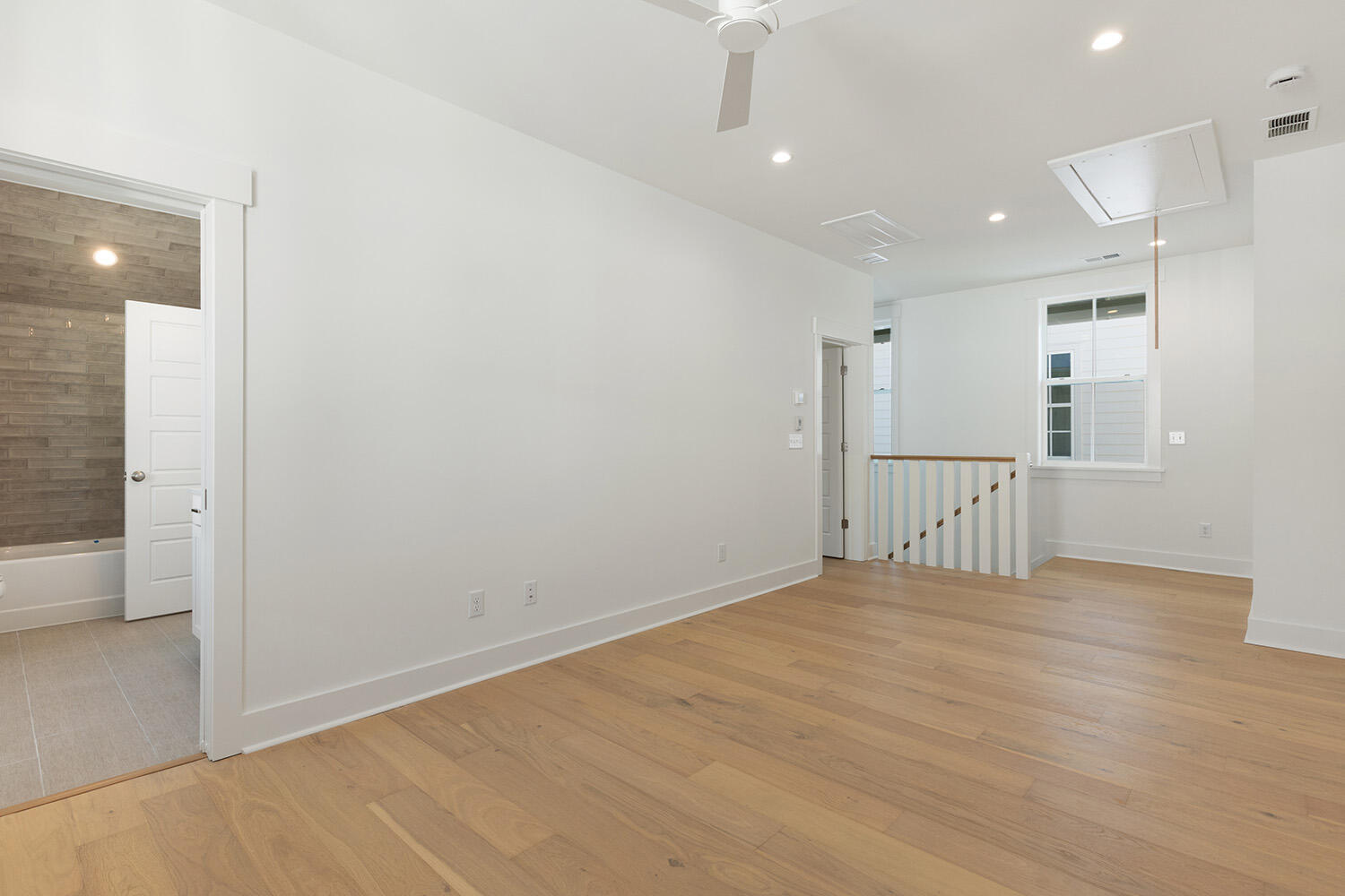 9009 Stern Alley