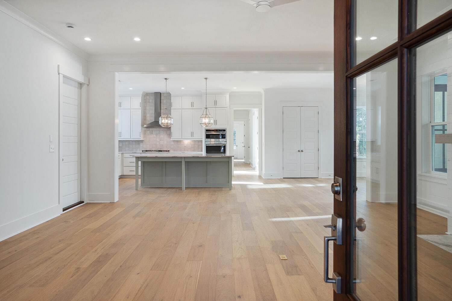 9009 Stern Alley