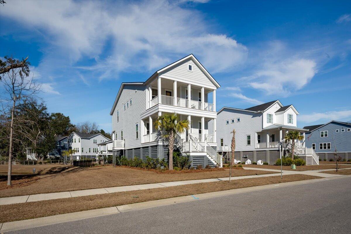 2742 Mcfadden Way