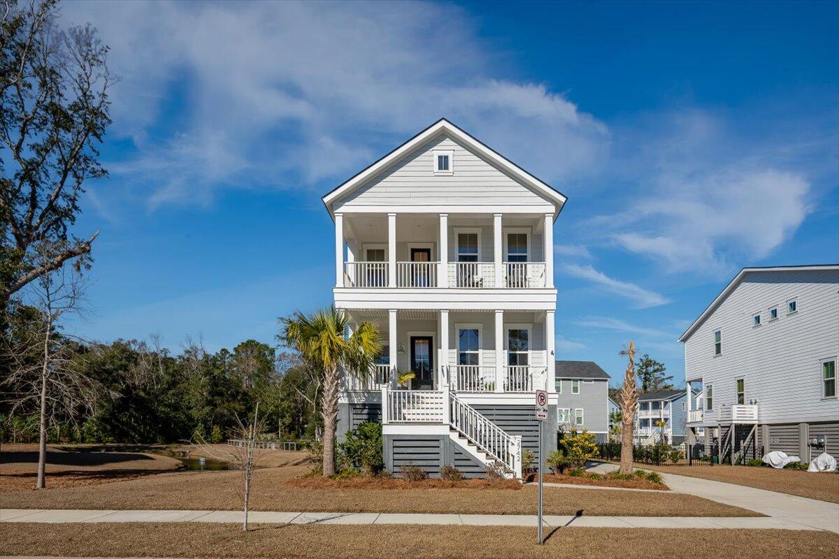 2742 Mcfadden Way