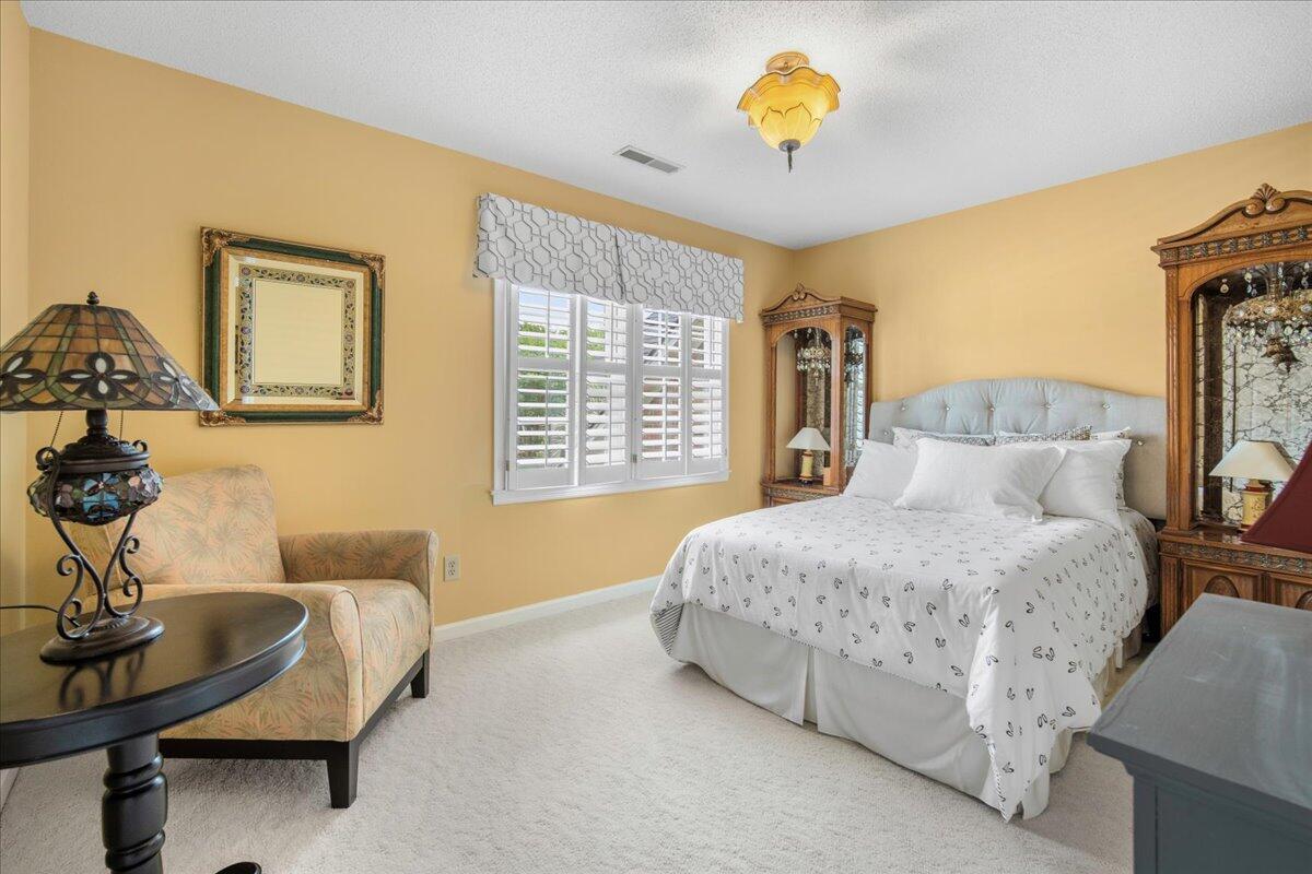 122 Hidden Fawn Circle