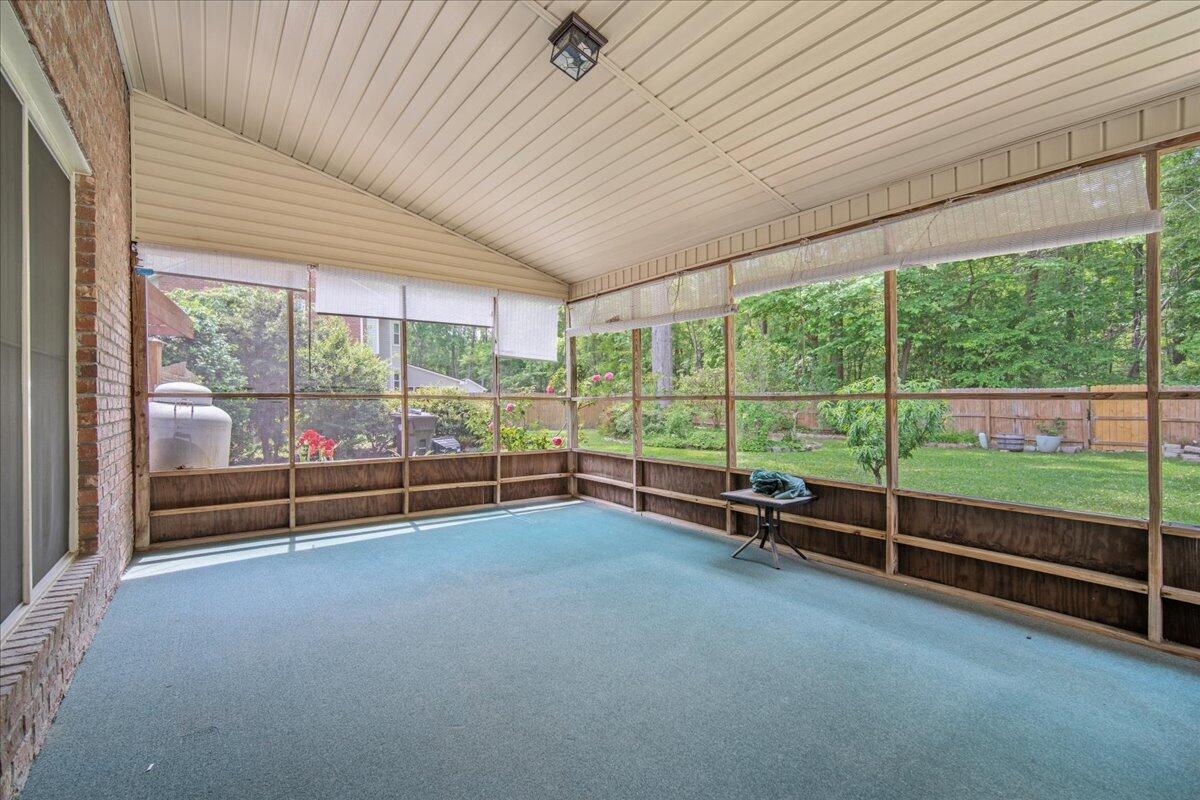 122 Hidden Fawn Circle