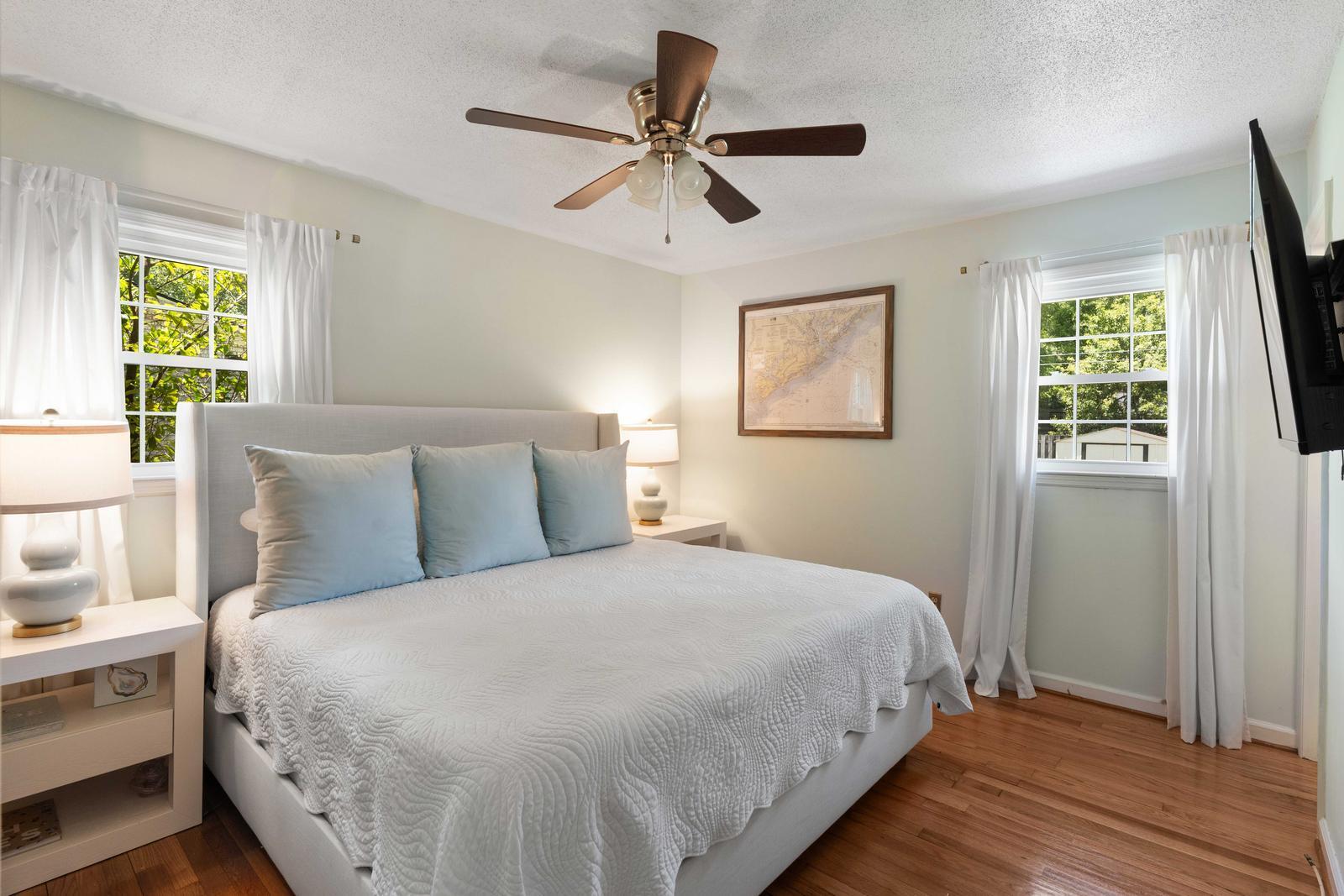 822 Piccadilly Circle