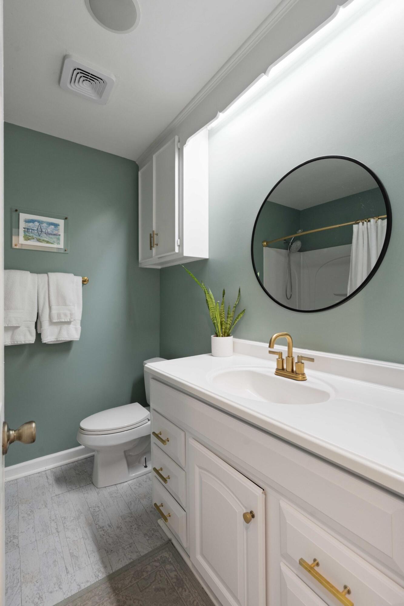 822 Piccadilly Circle