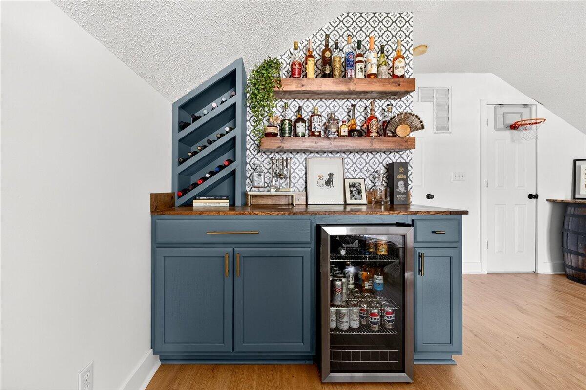 475 Hainsworth Drive, Charleston