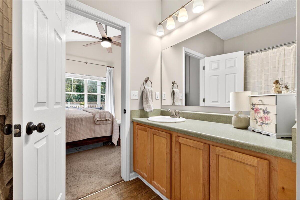 475 Hainsworth Drive, Charleston