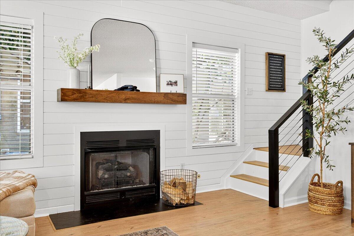 475 Hainsworth Drive, Charleston