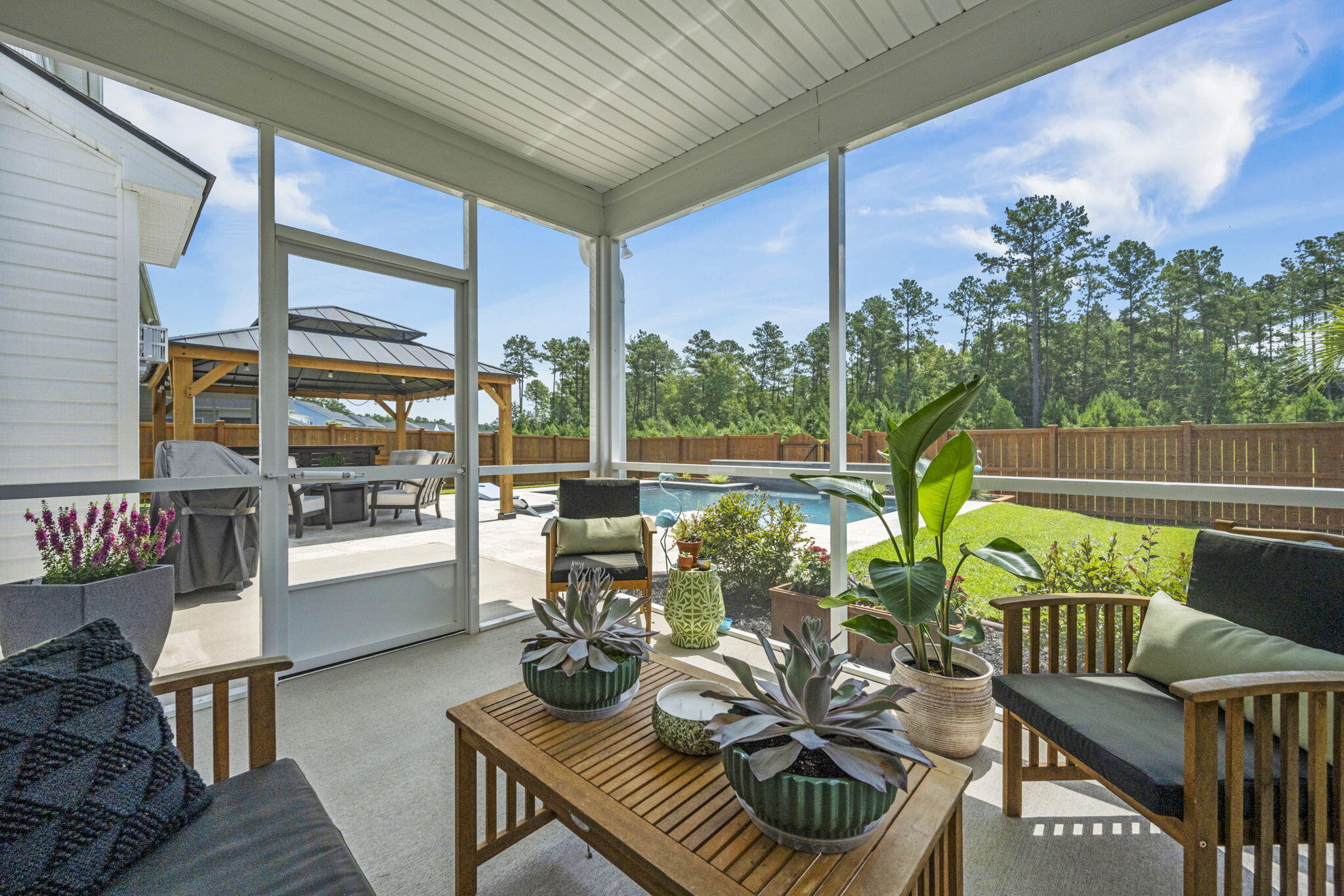 109 Wappoo Trace Lane