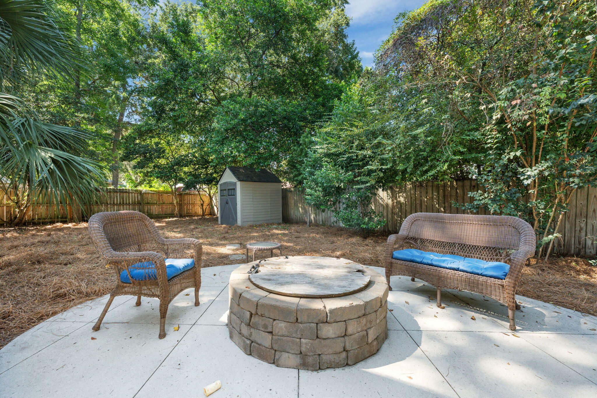 1011 Five Oaks Drive