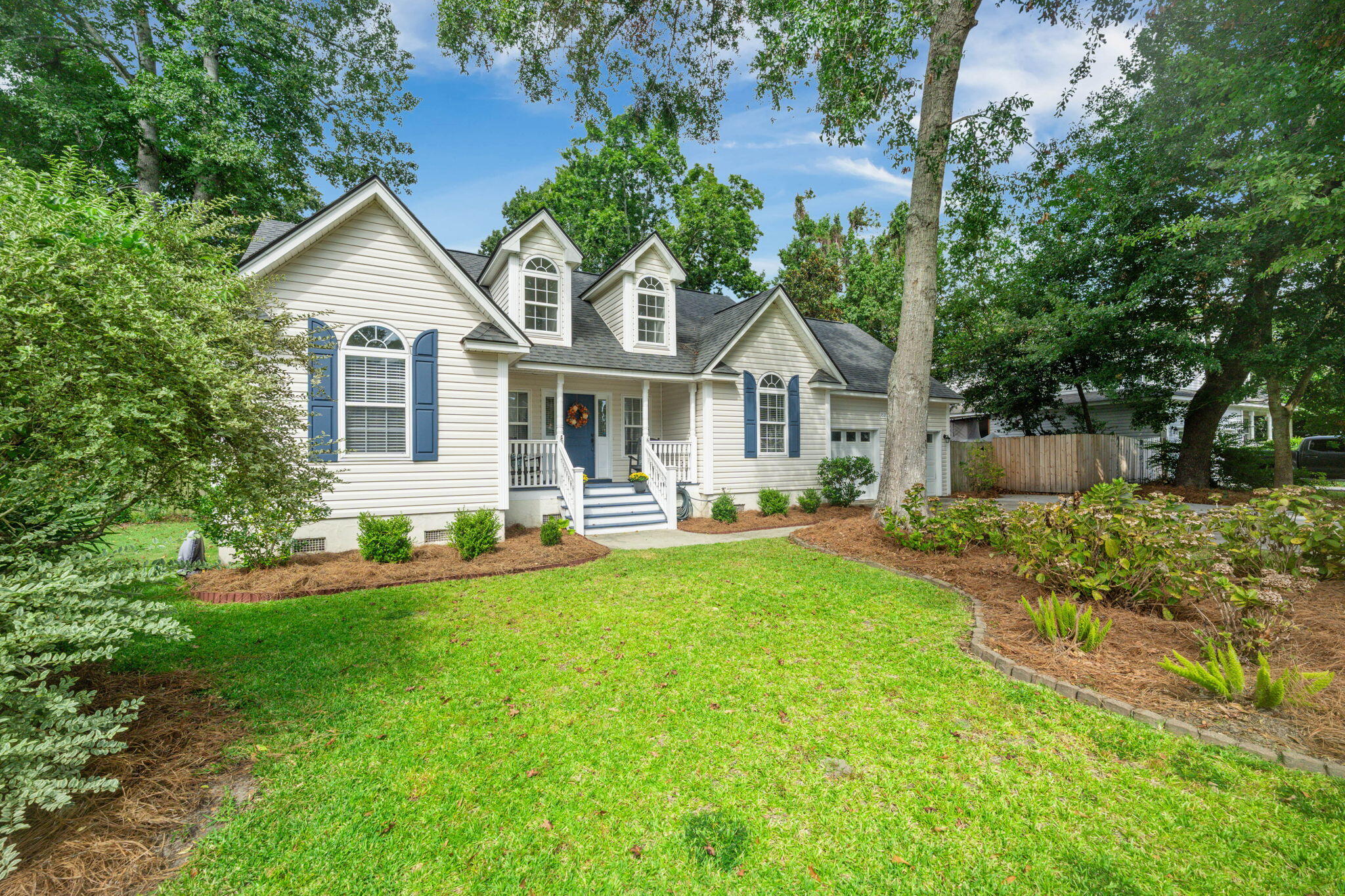 1011 Five Oaks Drive