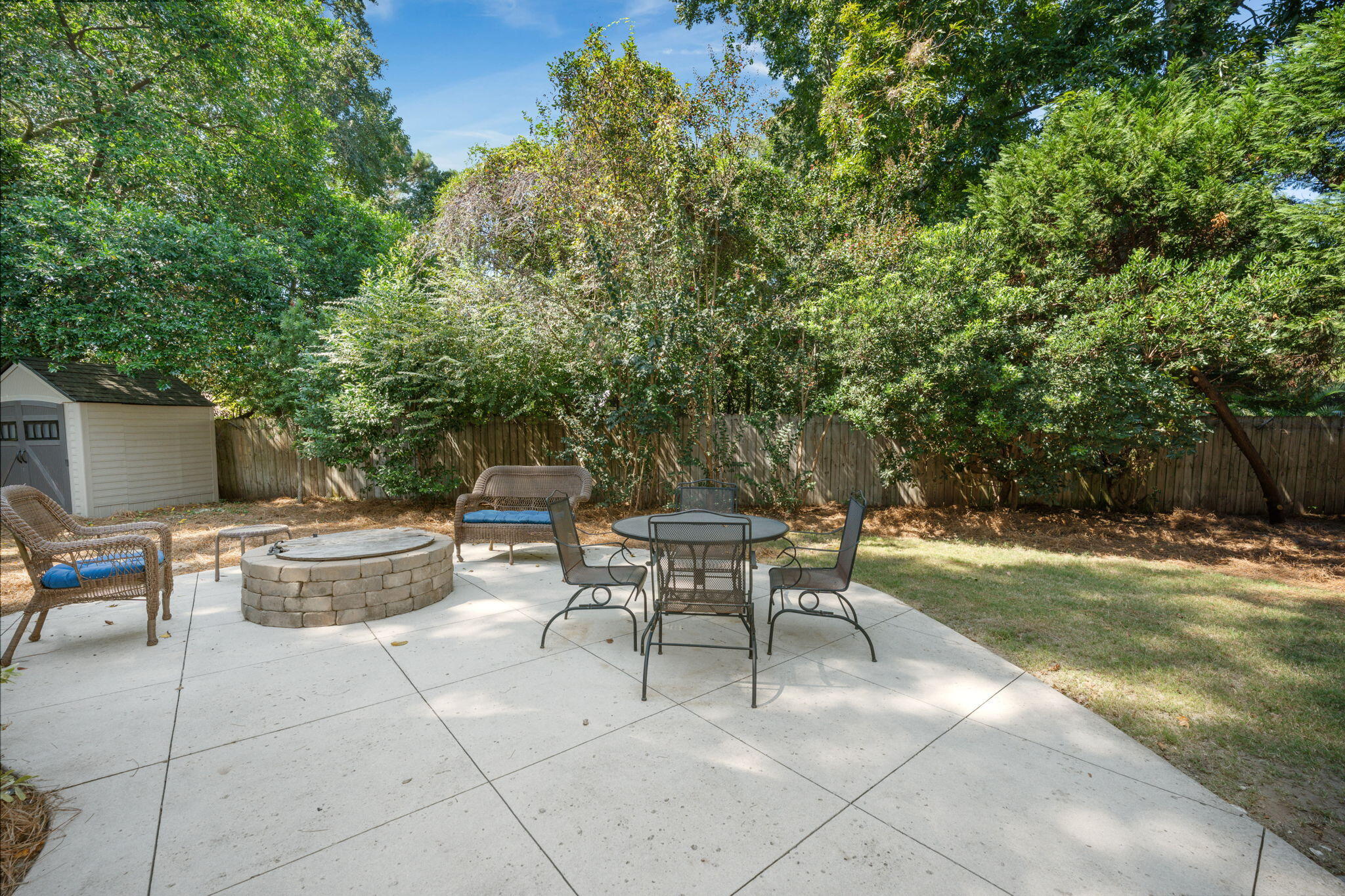 1011 Five Oaks Drive
