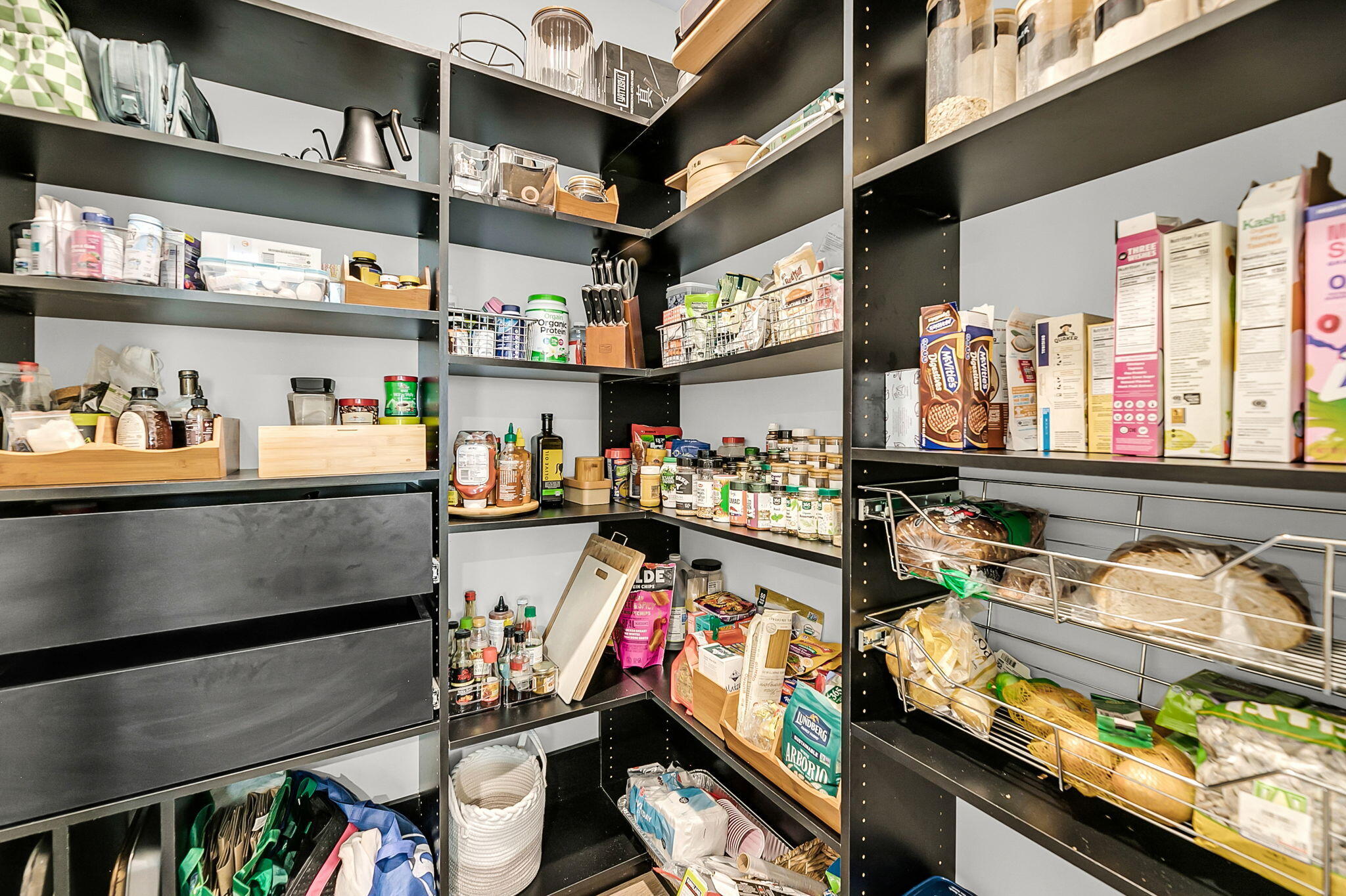 709 Pepperbush Street