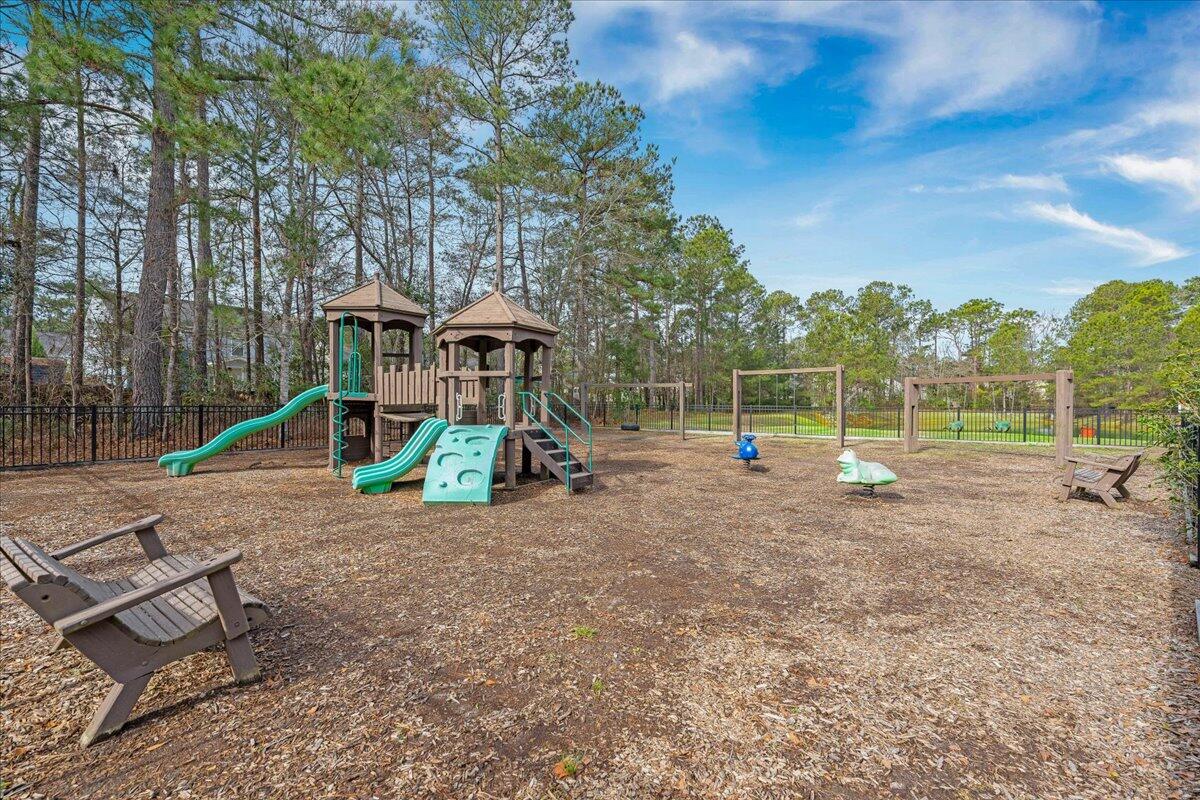 9761 Stockport Circle