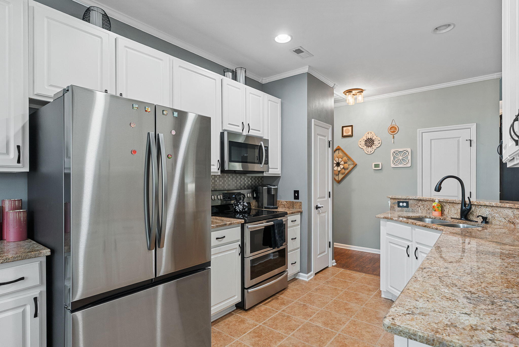 9761 Stockport Circle