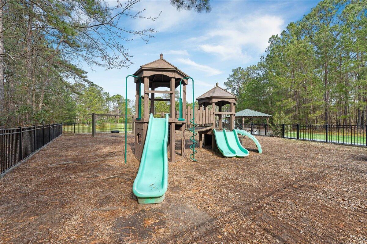 9761 Stockport Circle