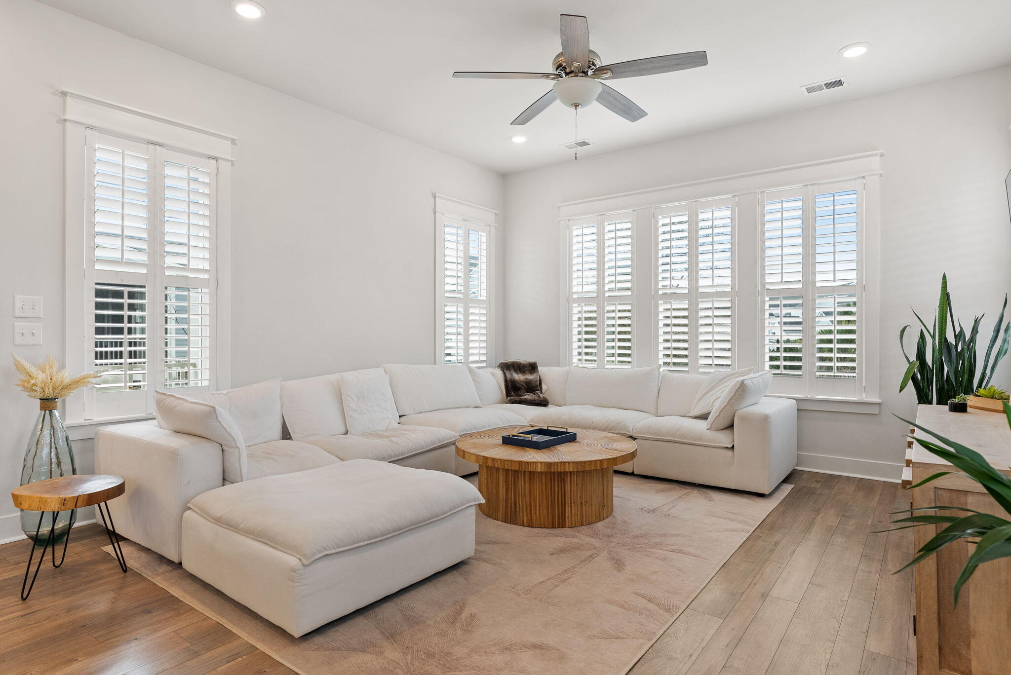 2410 Lieutenant Dozier Drive