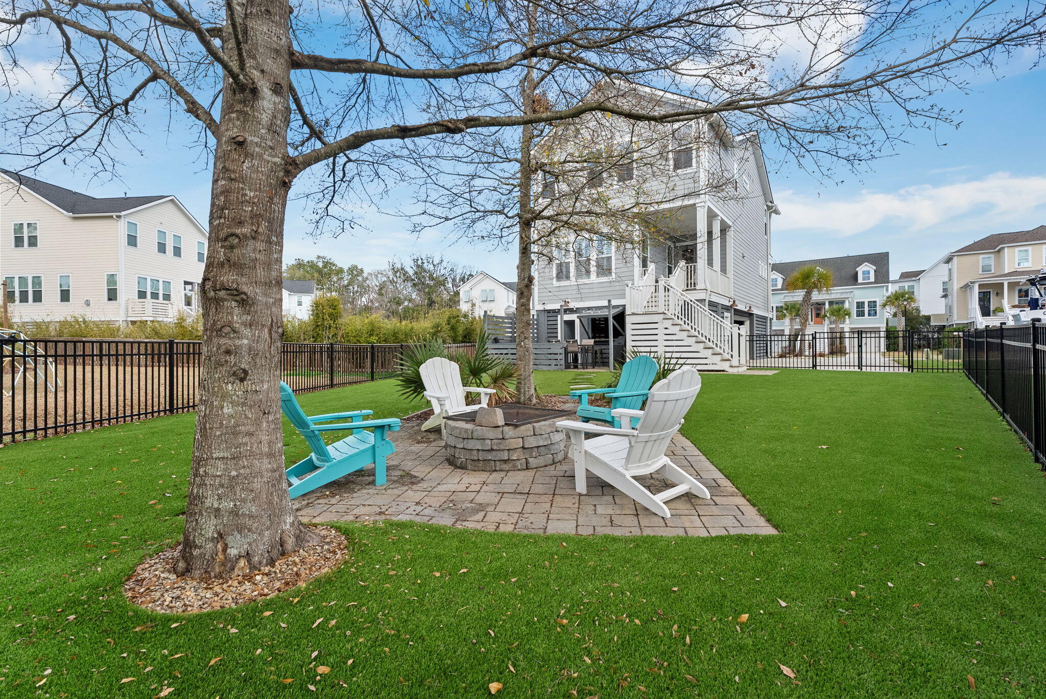 2410 Lieutenant Dozier Drive