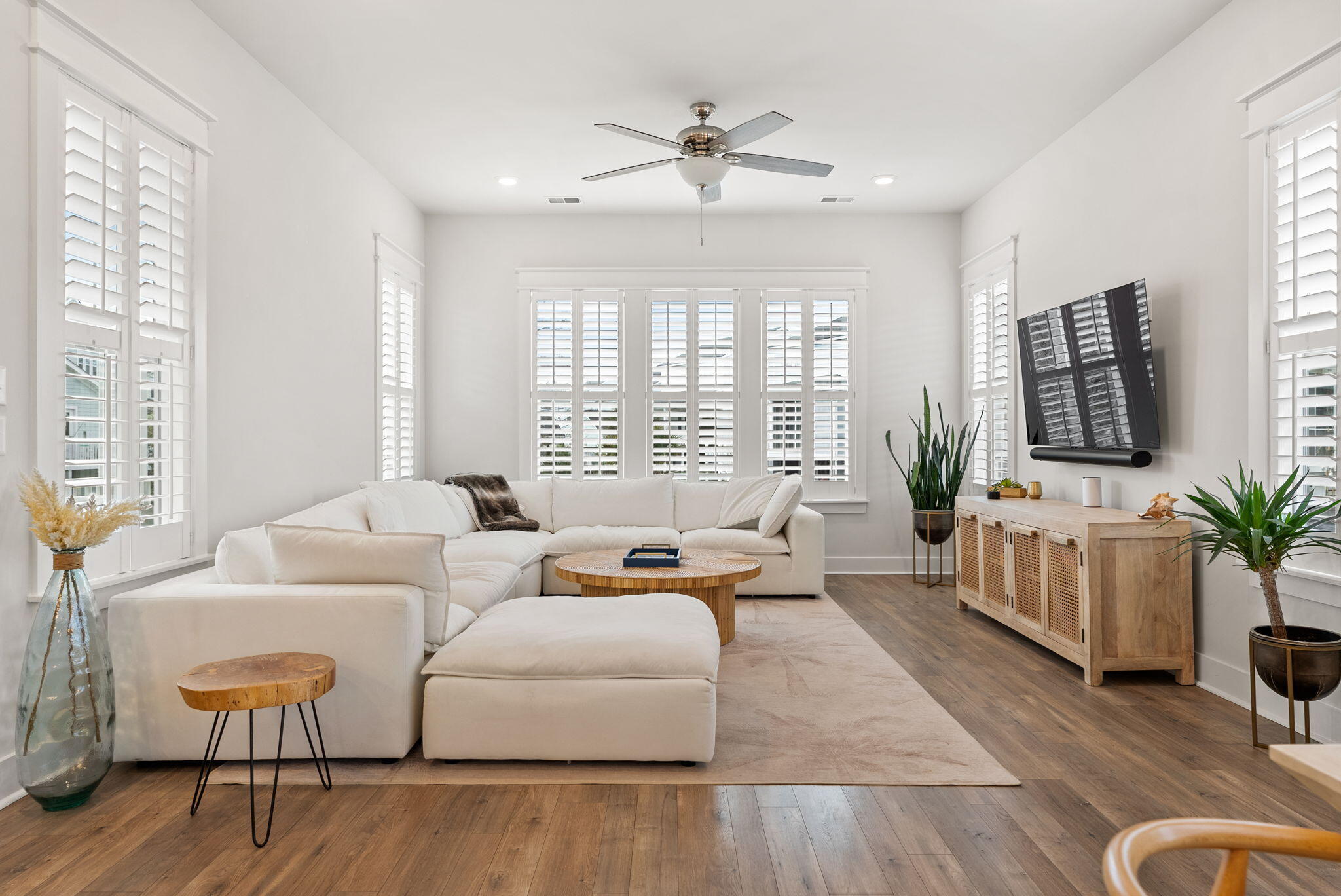 2410 Lieutenant Dozier Drive